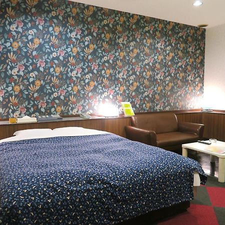 Hotel Carnival Metabaru ภายนอก รูปภาพ